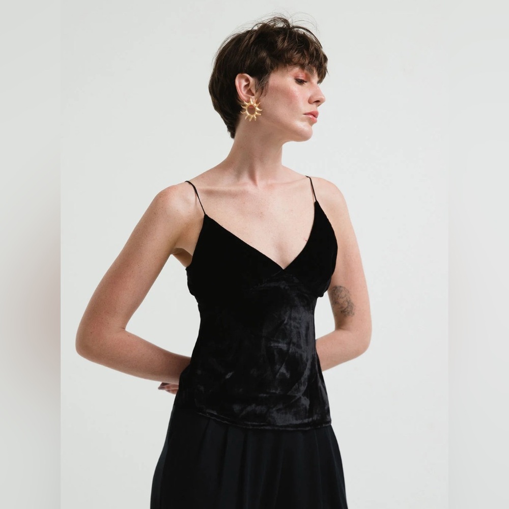 VINTAGE ICE Velvet Camisole Y2K Black Top 90s Spaghetti Holiday Party Christmas